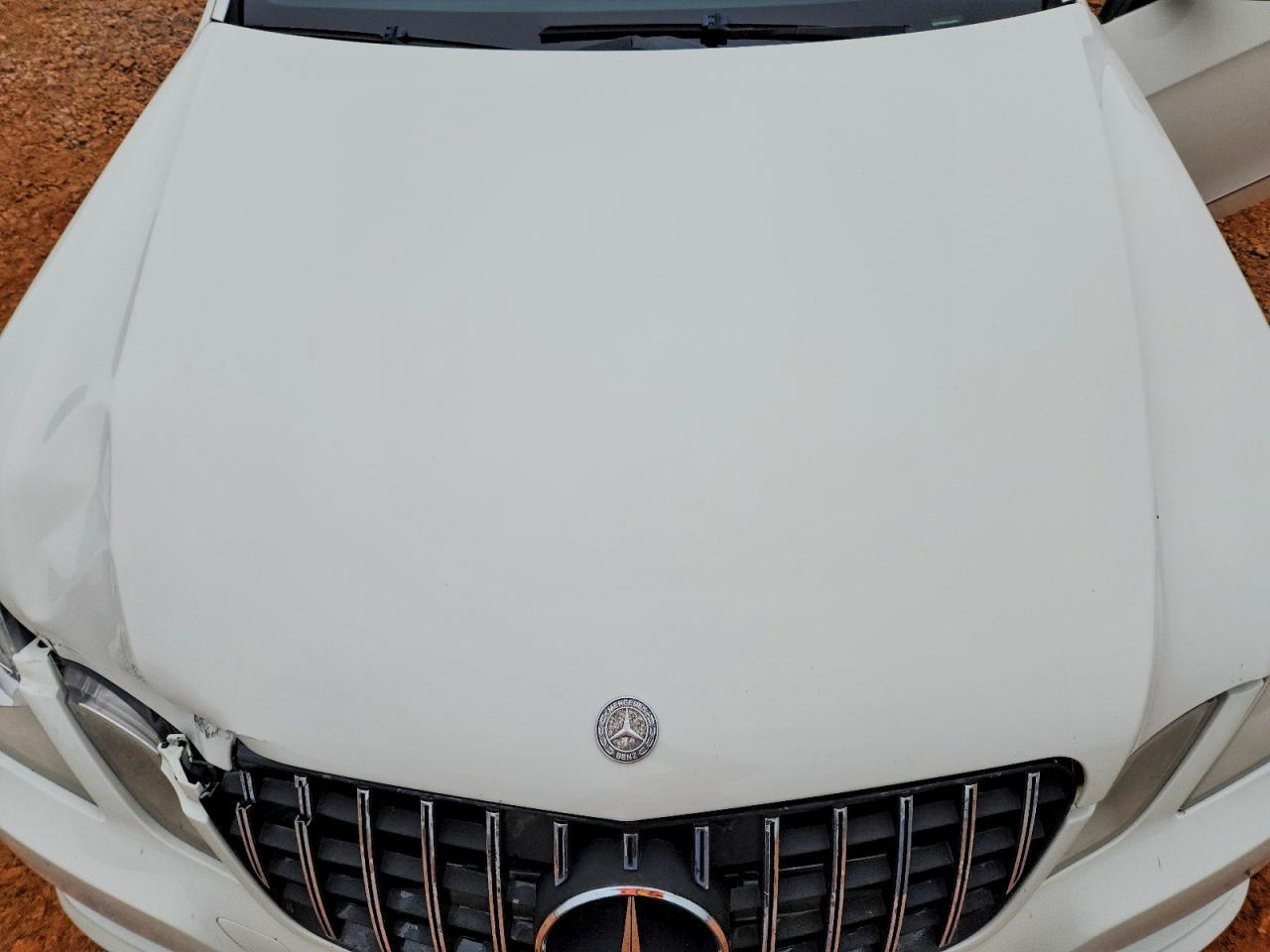 2010 MERCEDES-BENZ E-Class