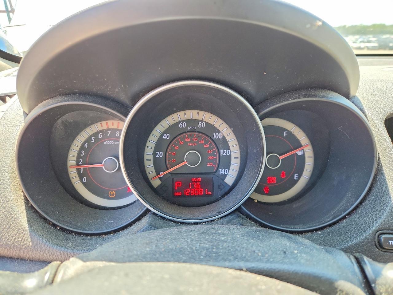 2012 KIA FORTE