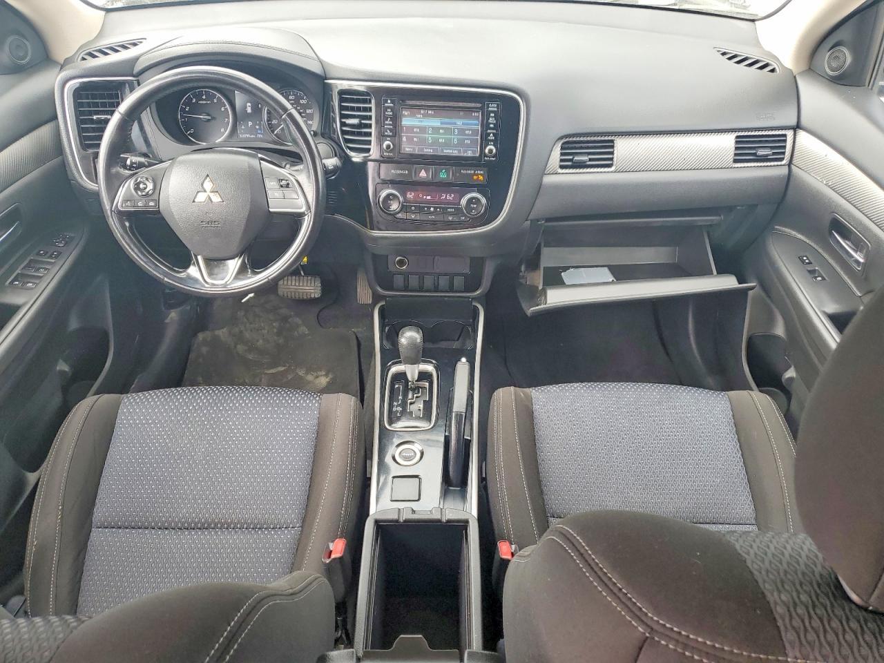 2017 MITSUBISHI outlander