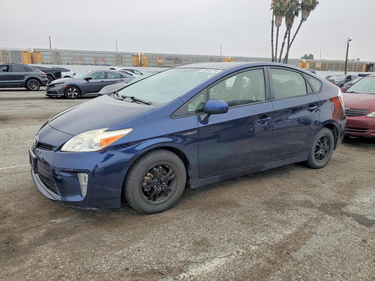 2015 TOYOTA PRIUS