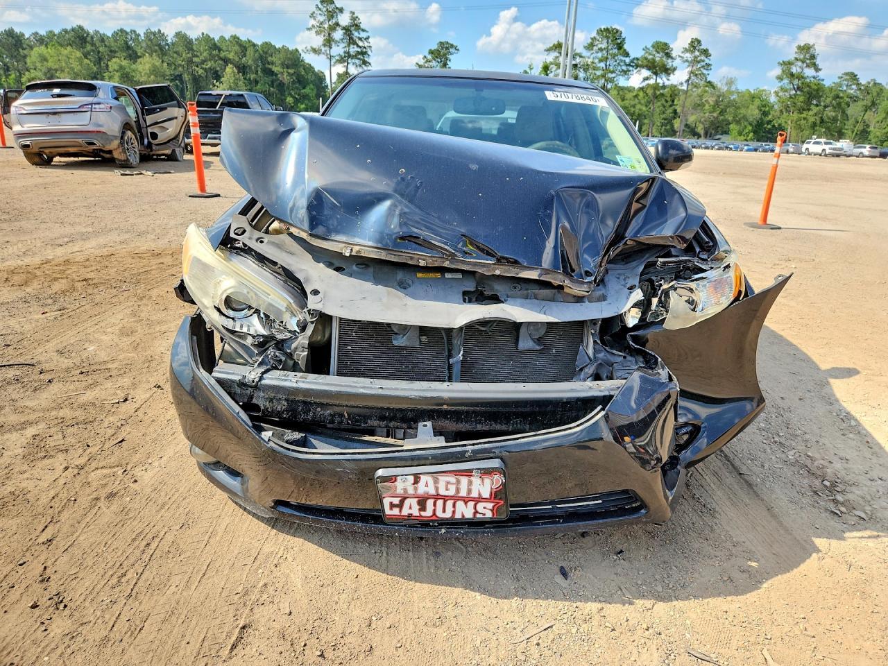 2011 TOYOTA Avalon