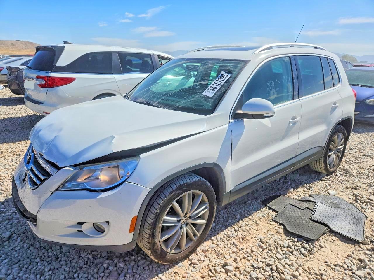 2011 VOLKSWAGEN TIGUAN
