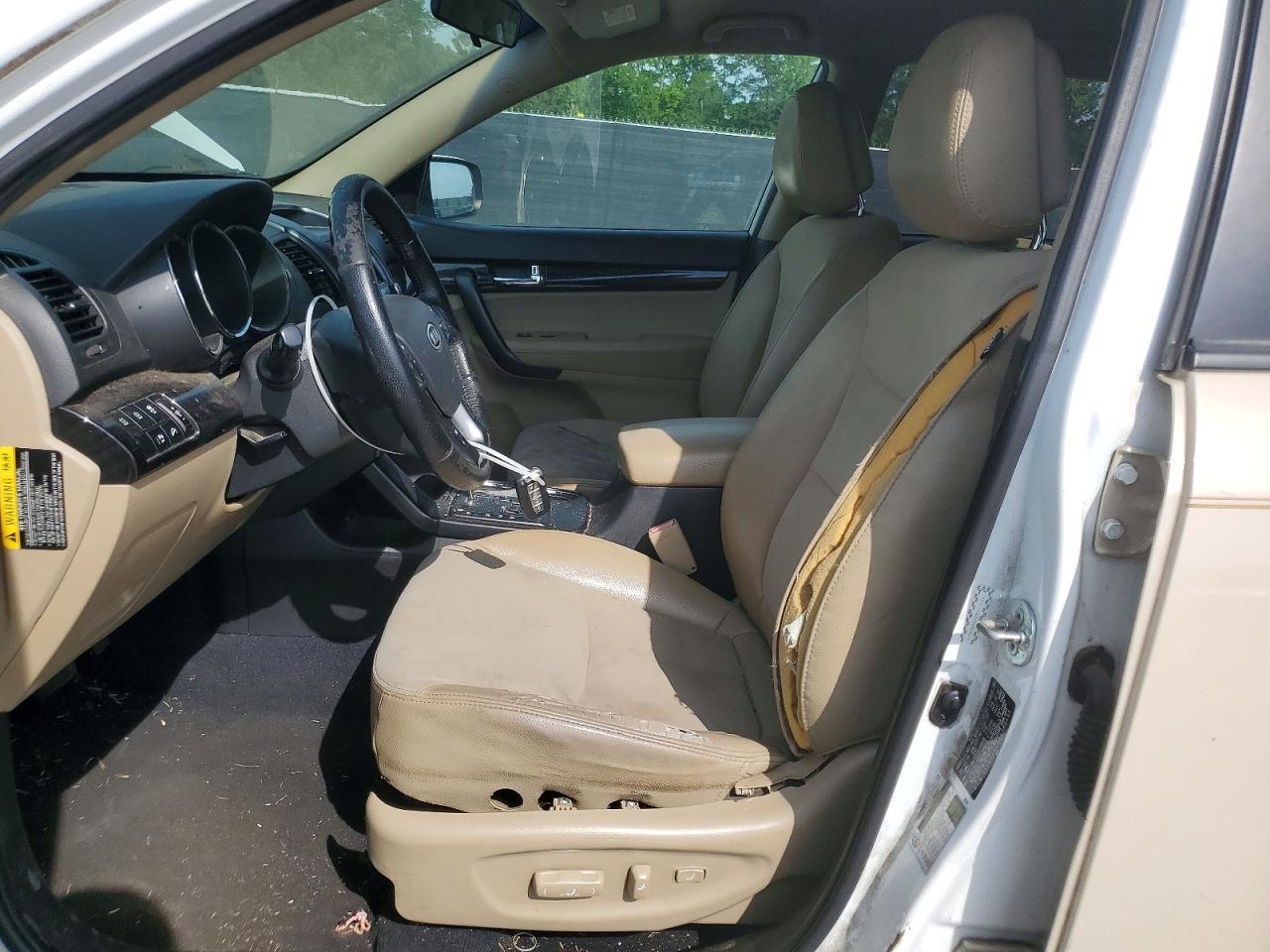 2011 KIA SORENTO
