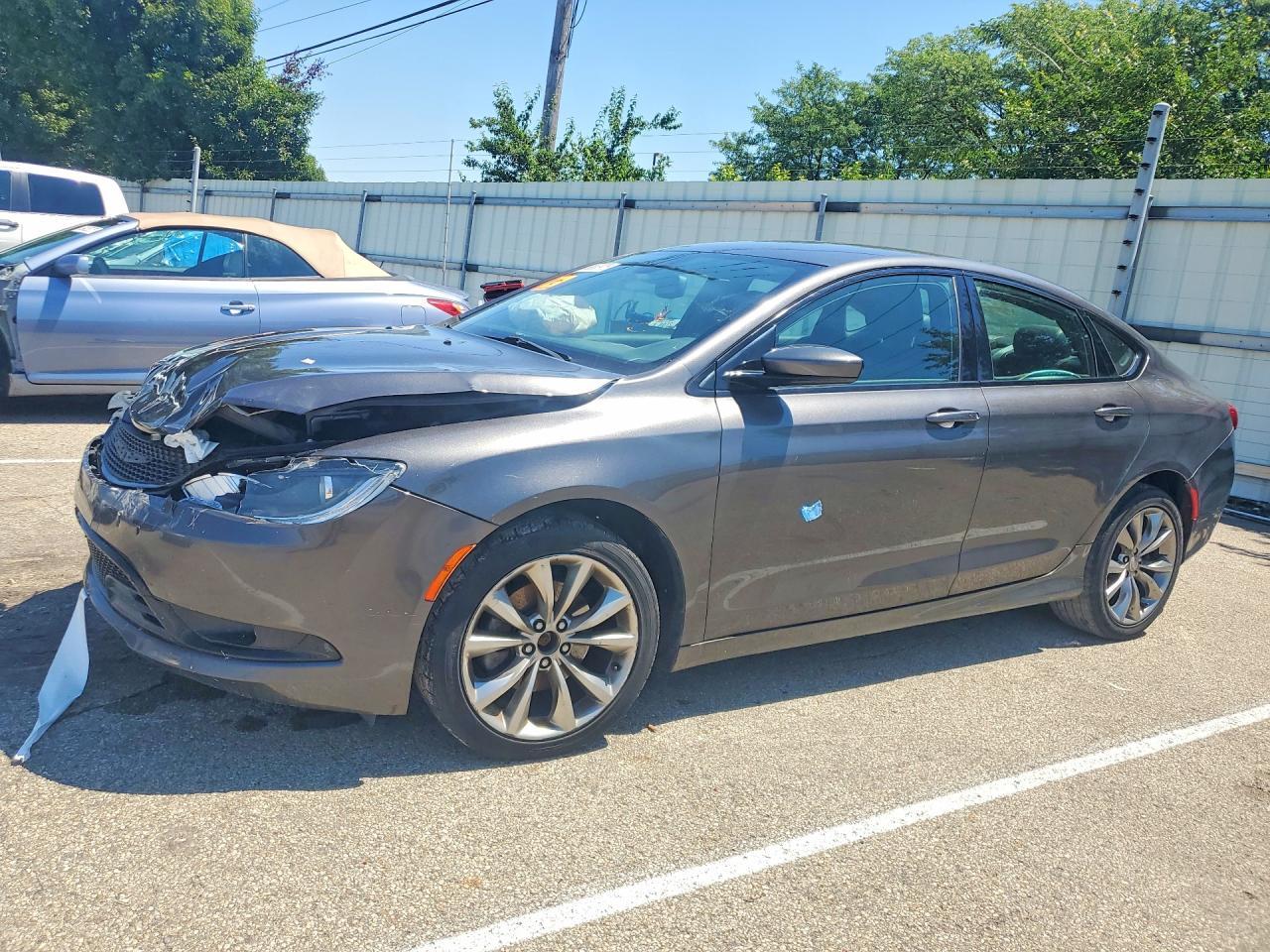 2015 CHRYSLER 200