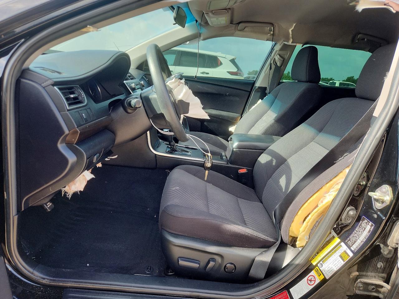 2017 TOYOTA CAMRY