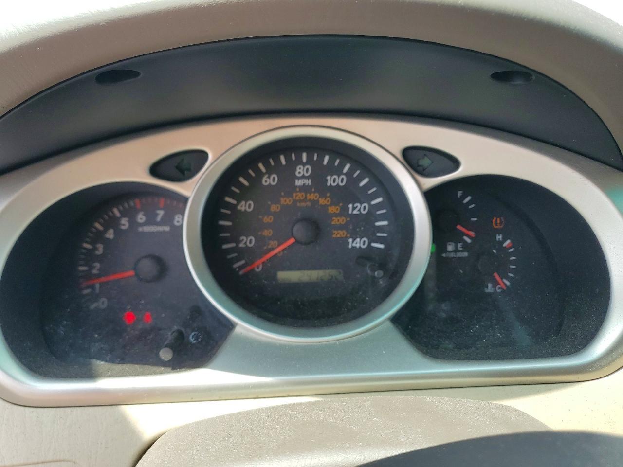 2006 TOYOTA HIGHLANDER