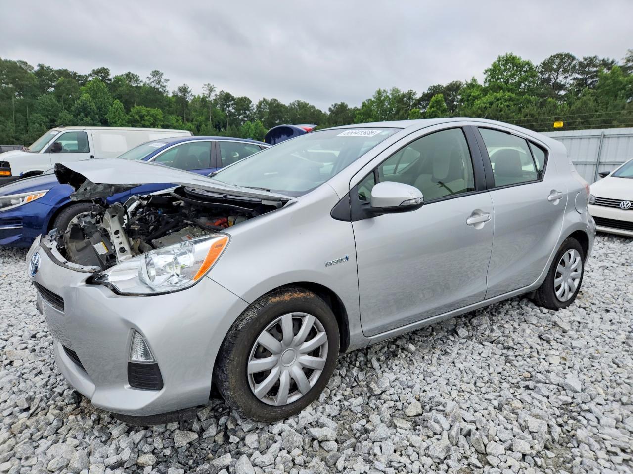 2012 TOYOTA Prius c