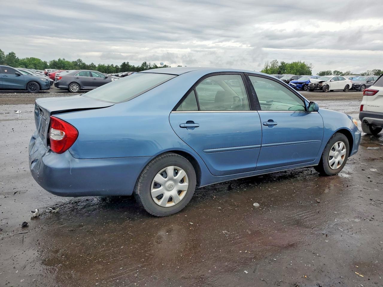 2002 TOYOTA CAMRY