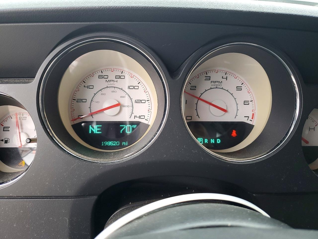2013 DODGE Challenger