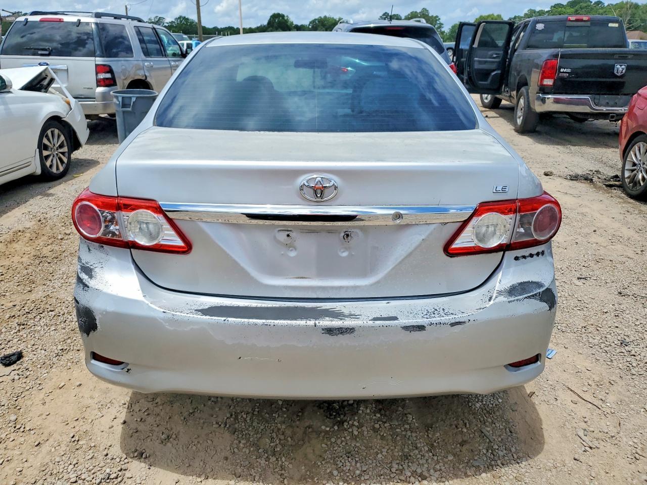 2013 TOYOTA COROLLA