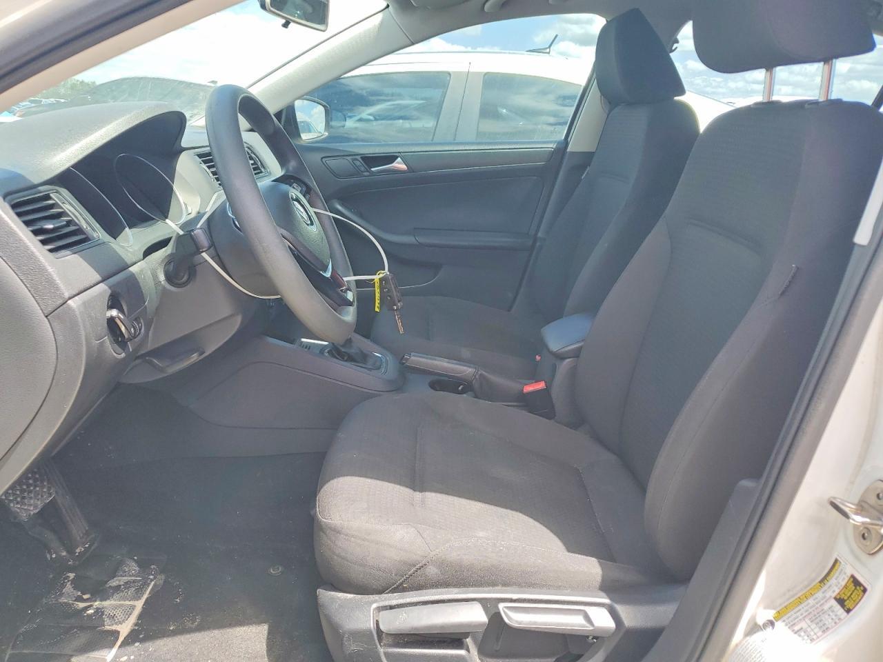2015 VOLKSWAGEN JETTA