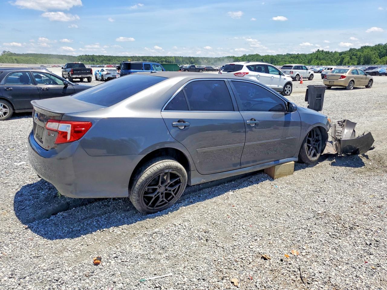 2012 TOYOTA CAMRY
