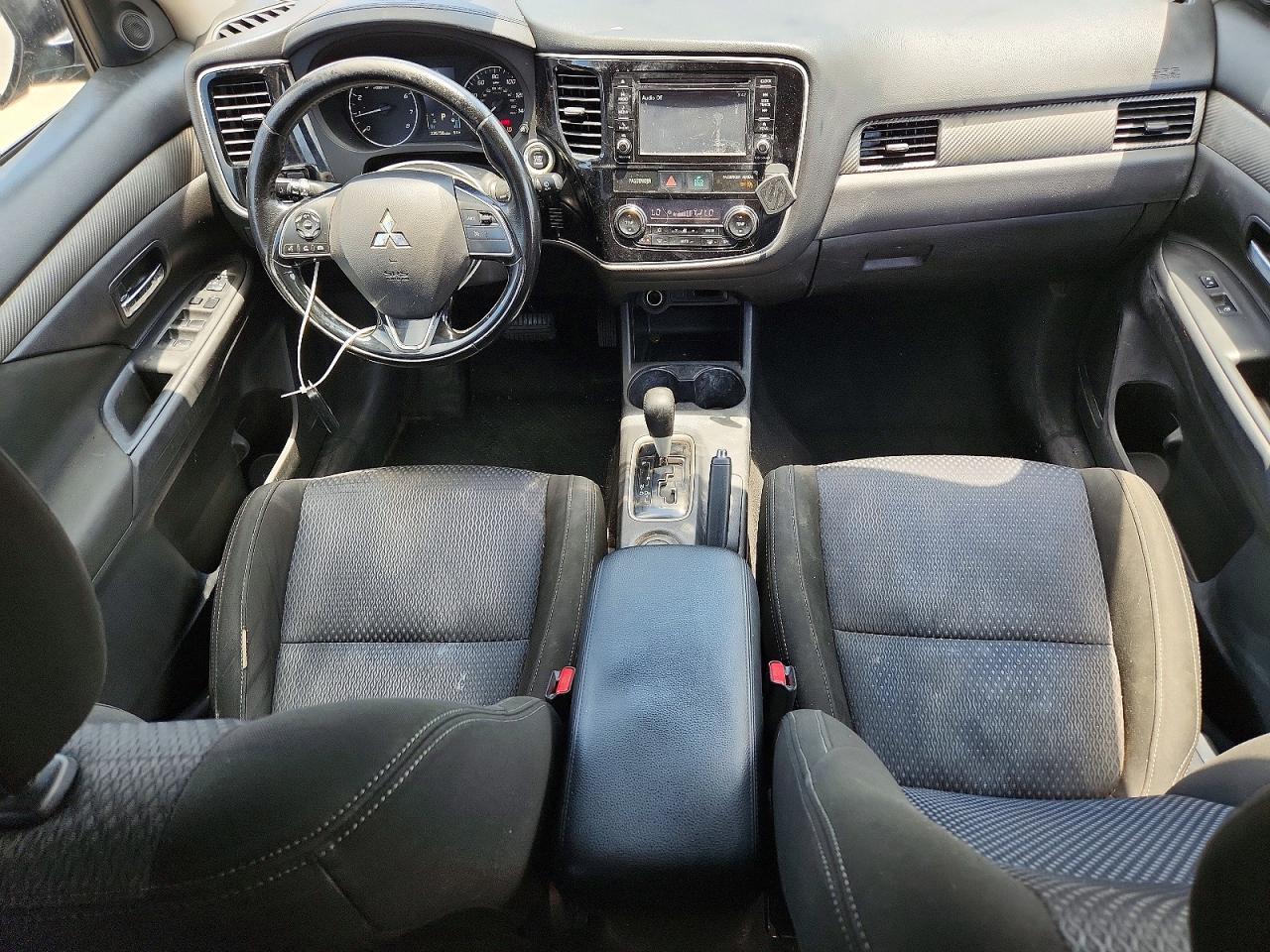 2016 MITSUBISHI outlander