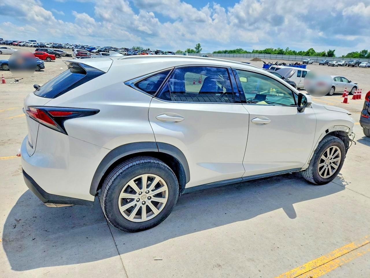 2015 LEXUS NX 200T