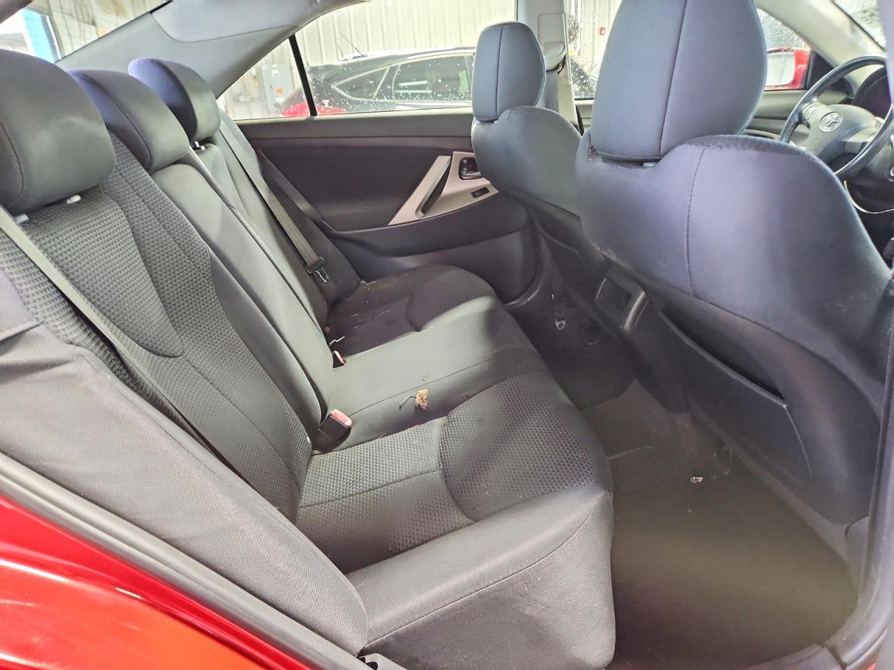 2010 TOYOTA CAMRY