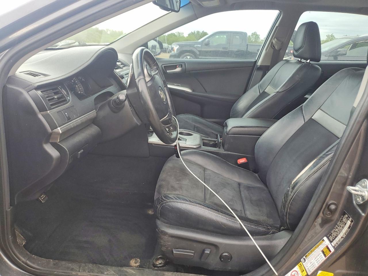 2012 TOYOTA CAMRY