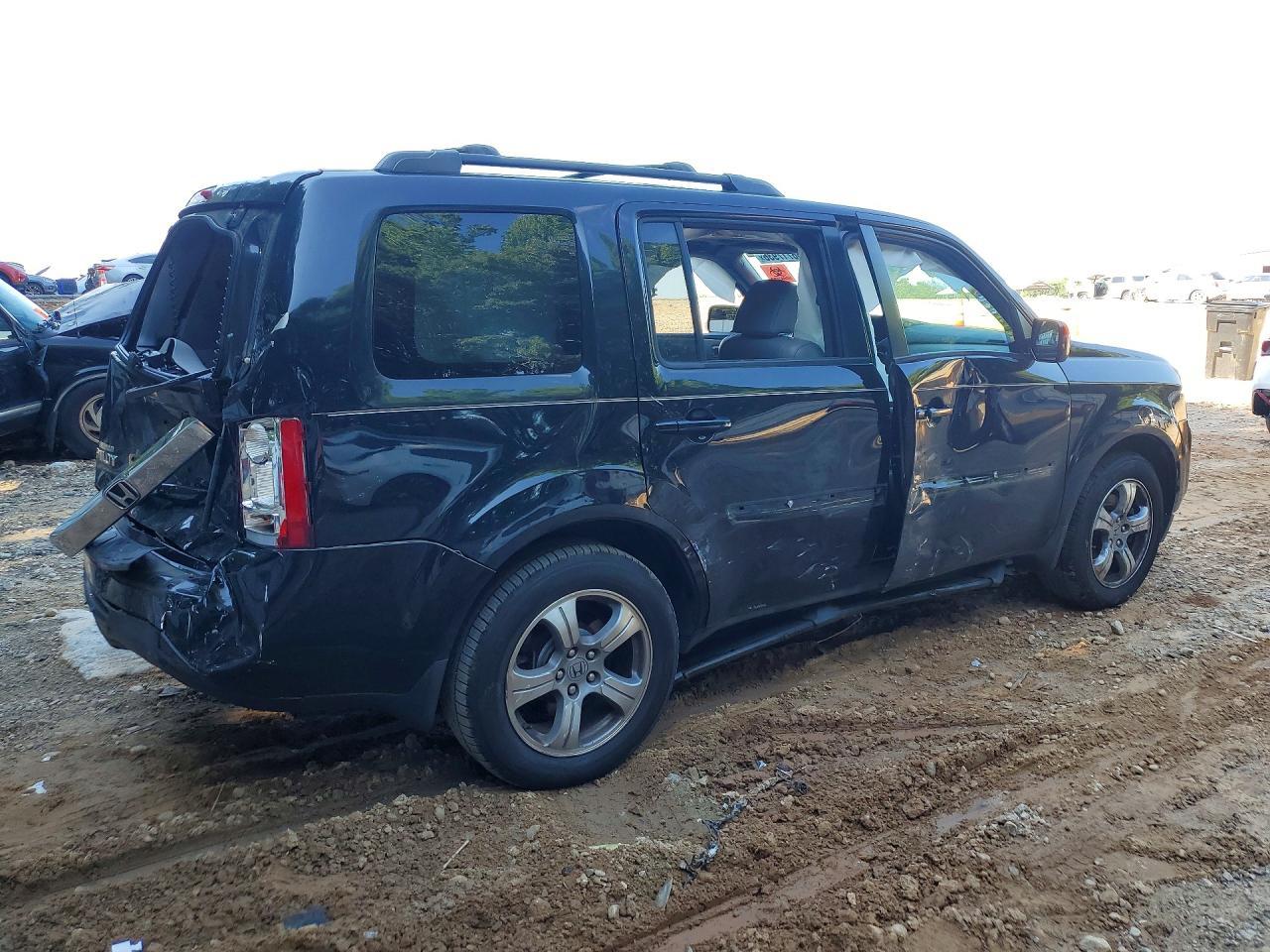 2015 HONDA PILOT