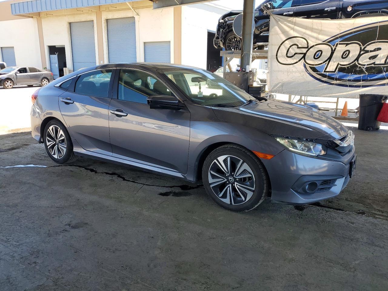 2016 HONDA CIVIC