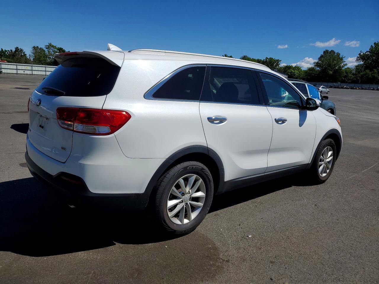 2018 KIA SORENTO