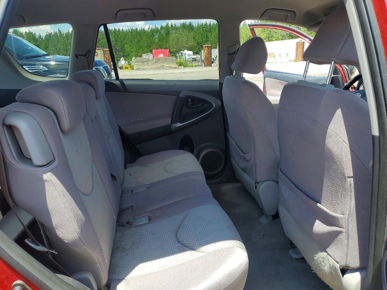 2006 TOYOTA RAV4