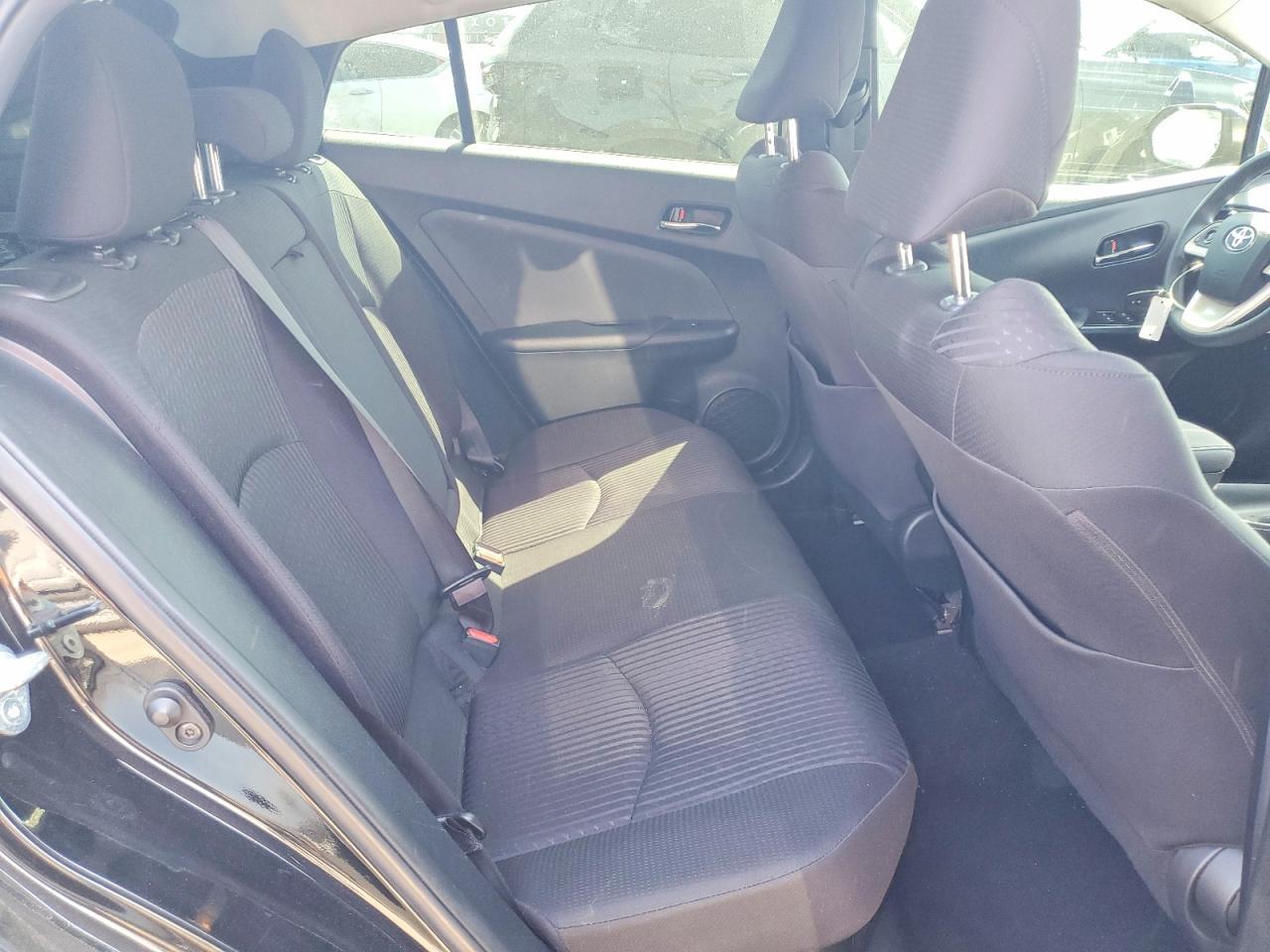 2017 TOYOTA PRIUS