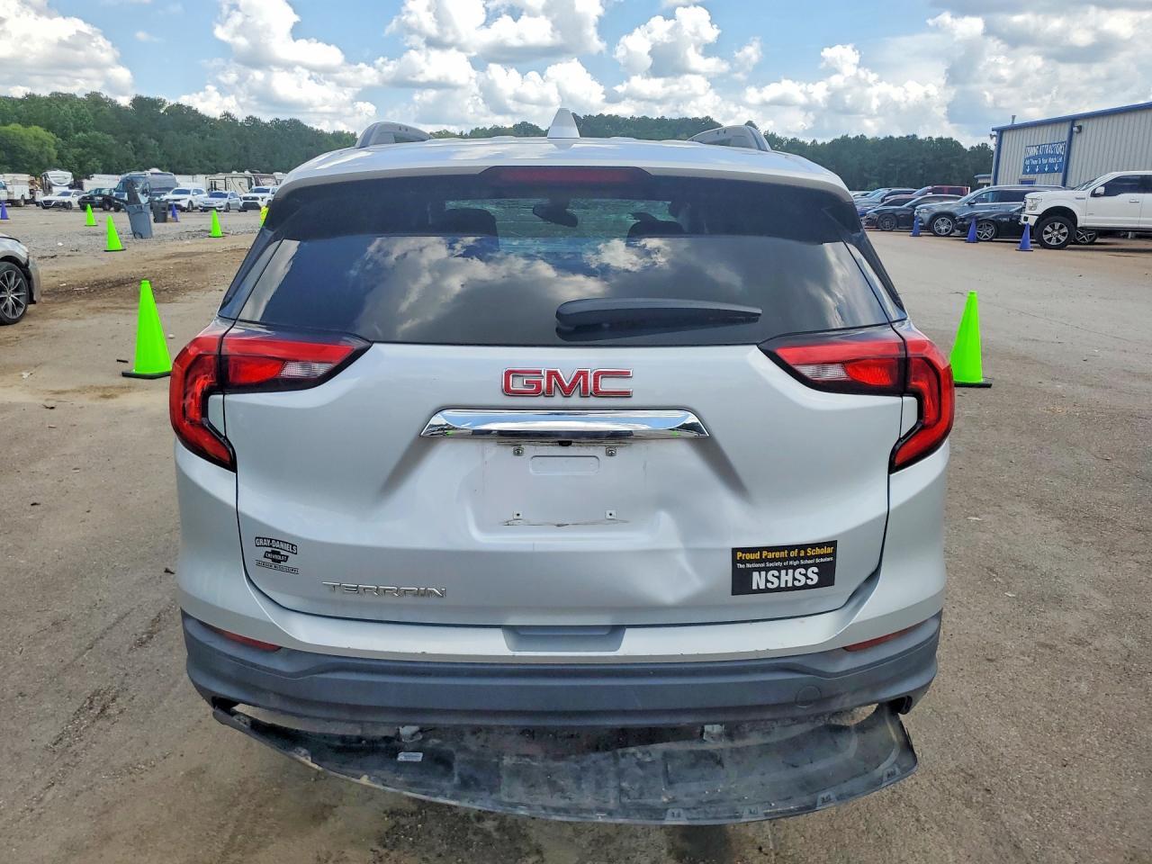 2020 GMC Terrain