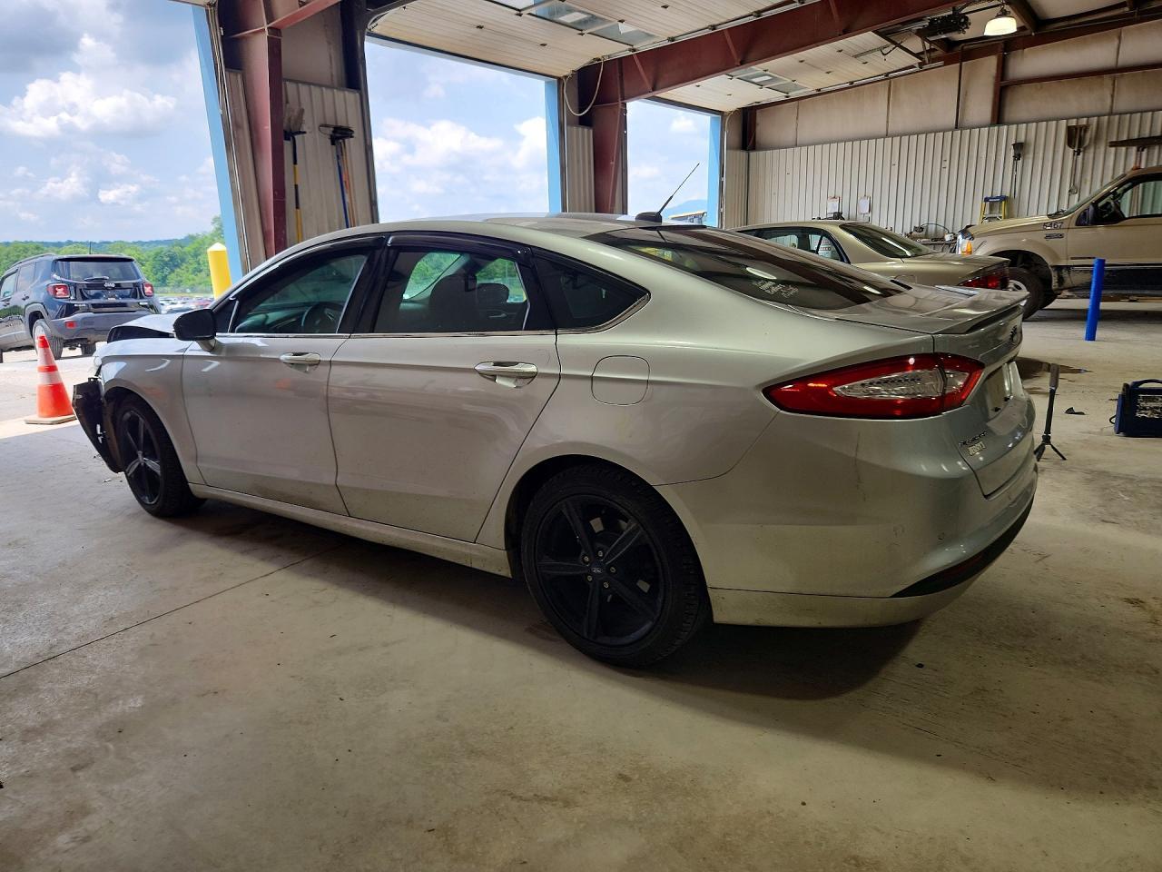 2016 FORD FUSION