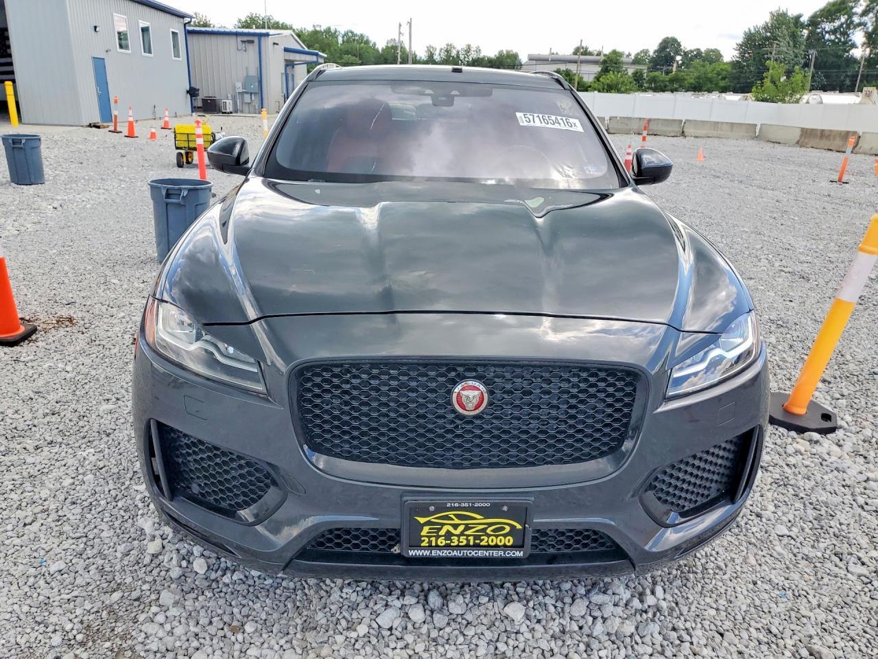 2018 JAGUAR F-Pace