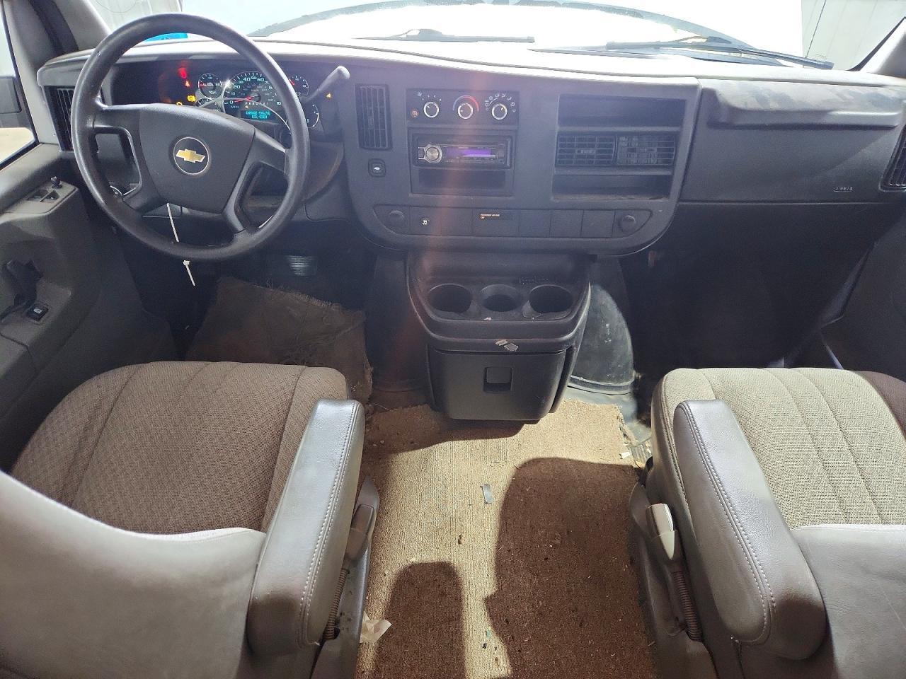 2011 CHEVROLET Express 1500