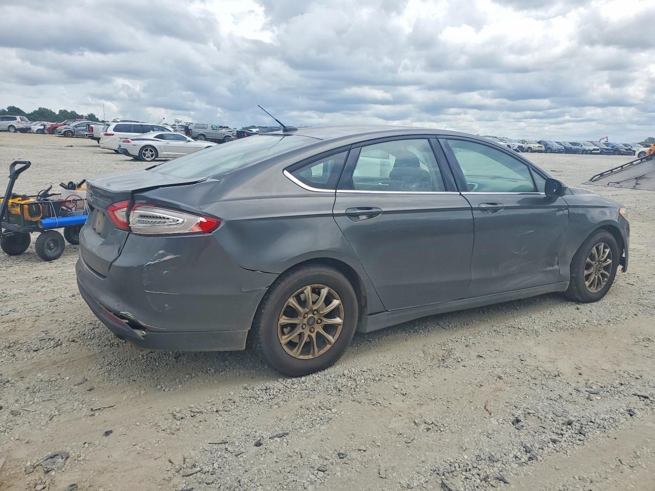 2016 FORD FUSION