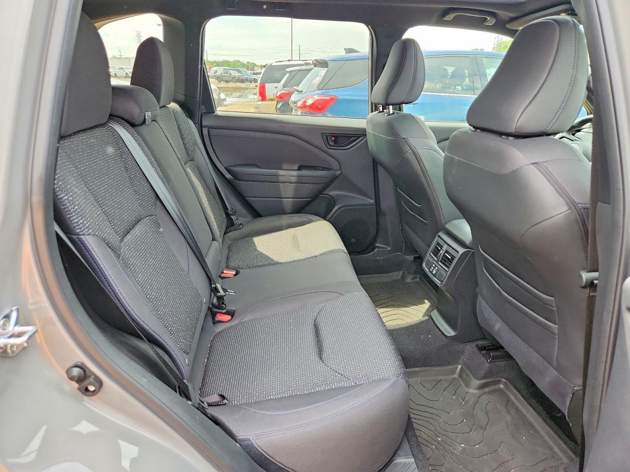 2025 SUBARU FORESTER