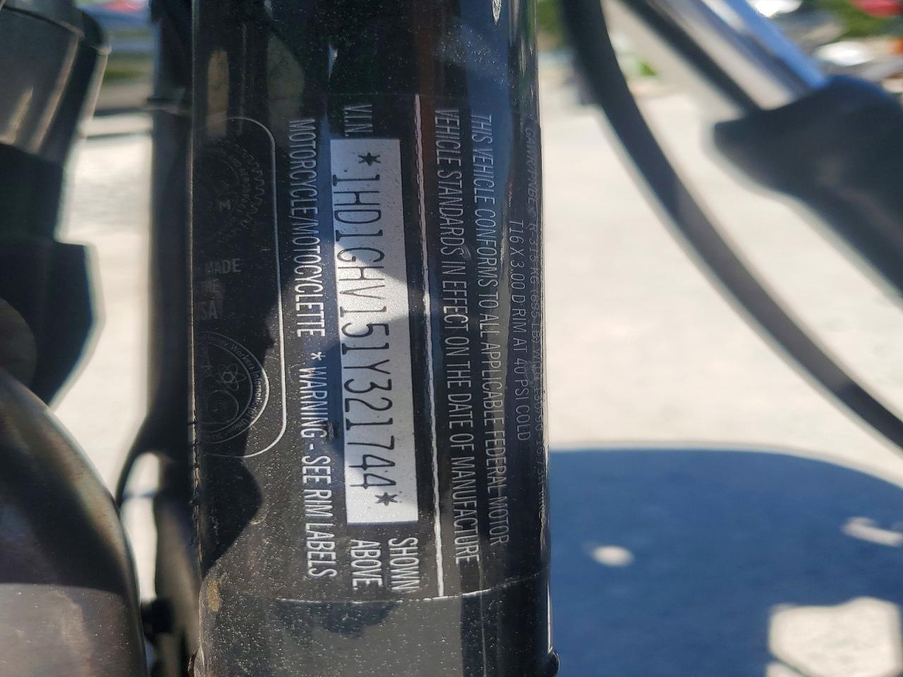 2001 HARLEY-DAVIDSON FXD
