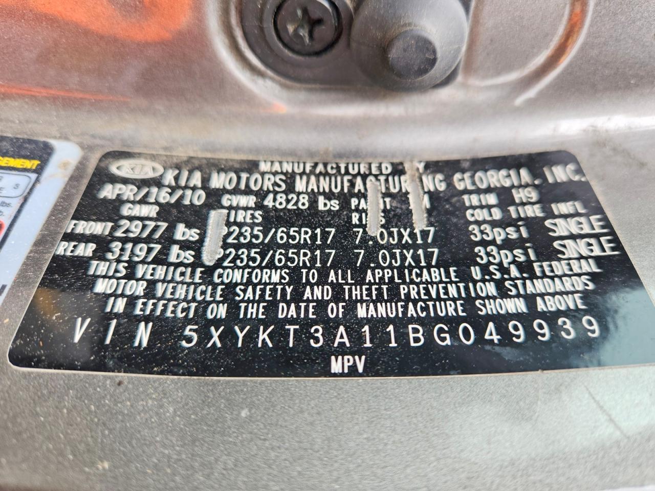 2011 KIA SORENTO