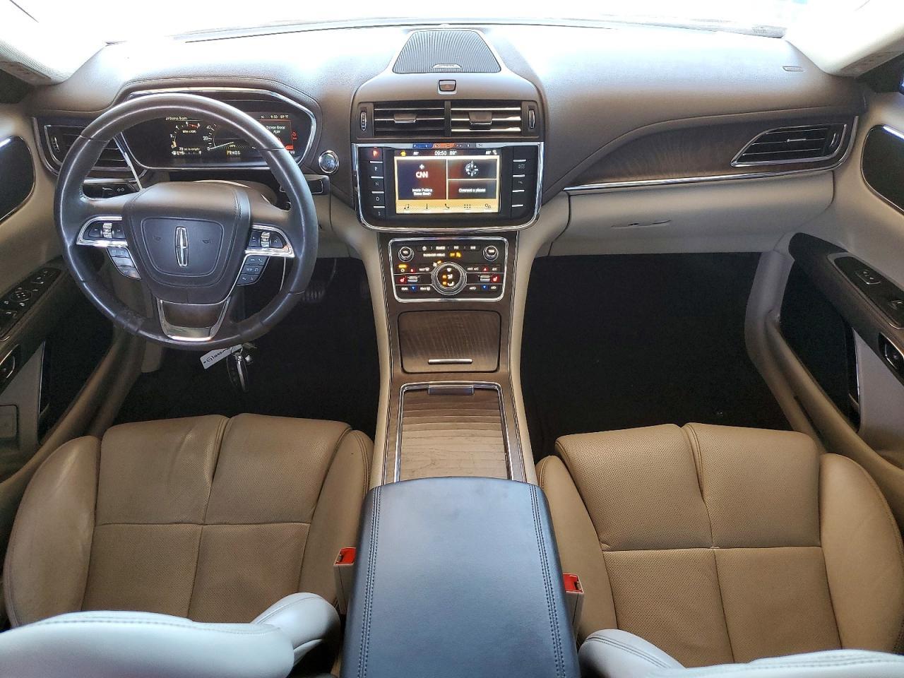 2017 LINCOLN Continental