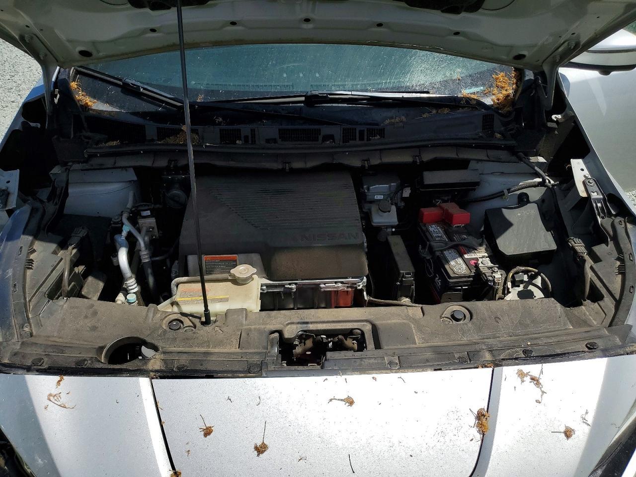 2019 NISSAN LEAF