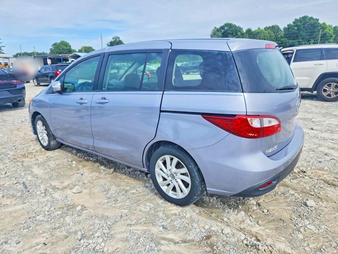 2013 MAZDA 5