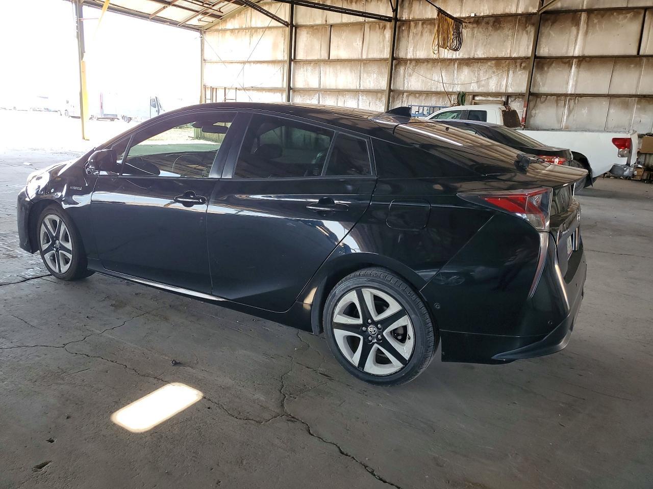2017 TOYOTA PRIUS