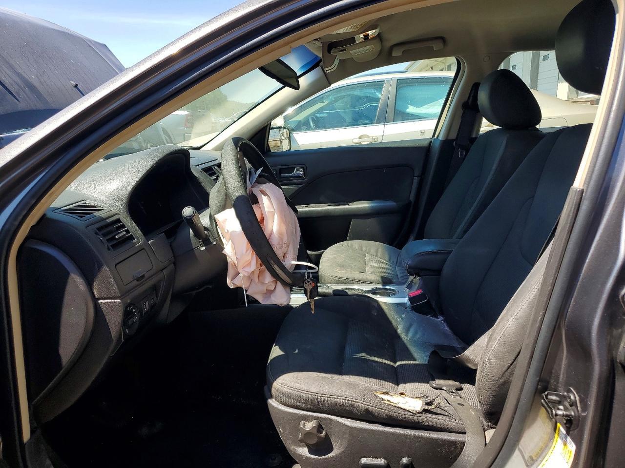 2011 FORD FUSION