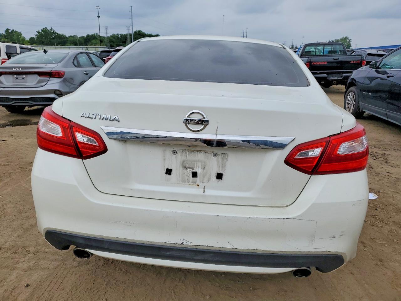 2016 NISSAN ALTIMA