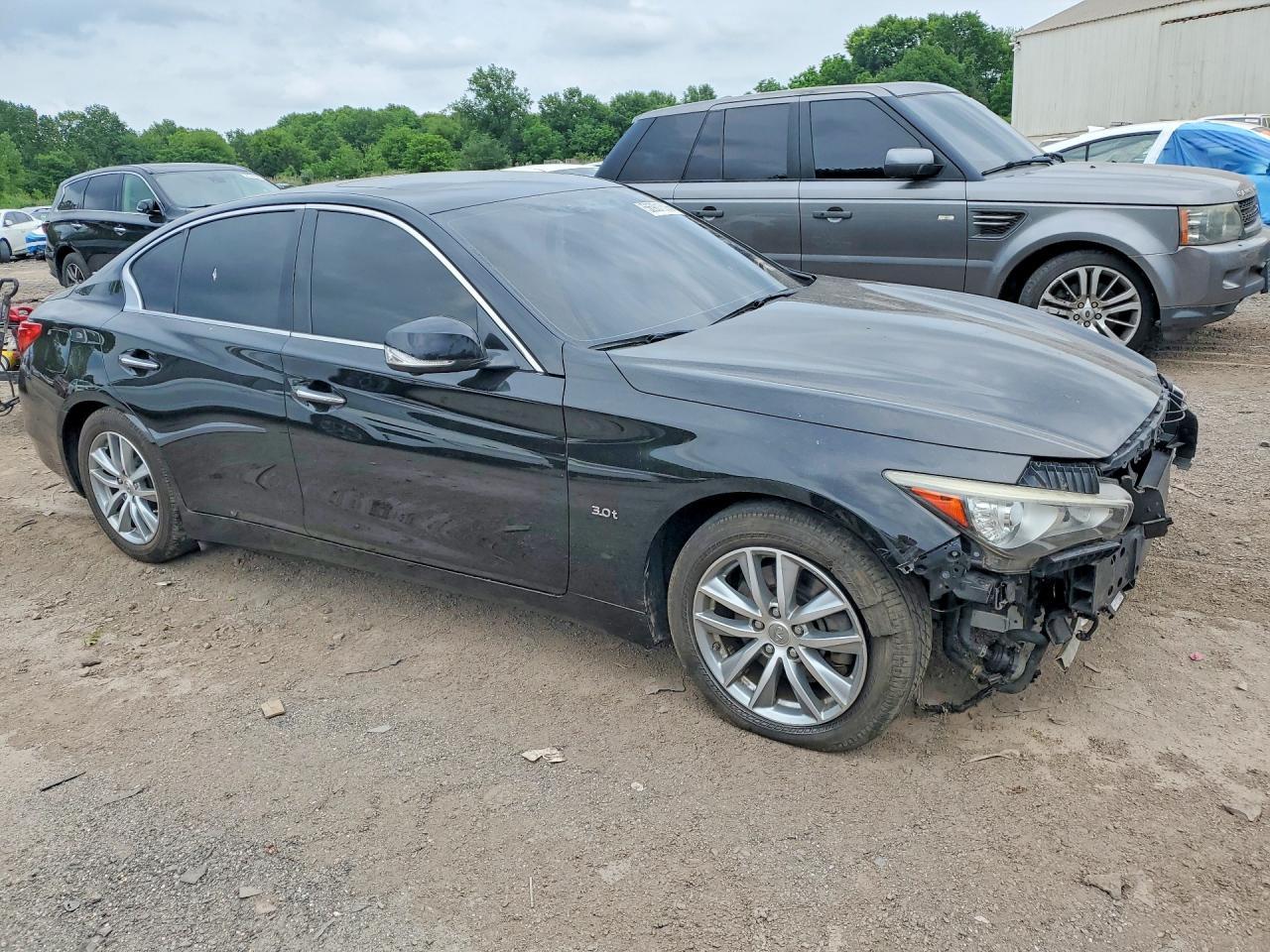 2017 INFINITI Q50