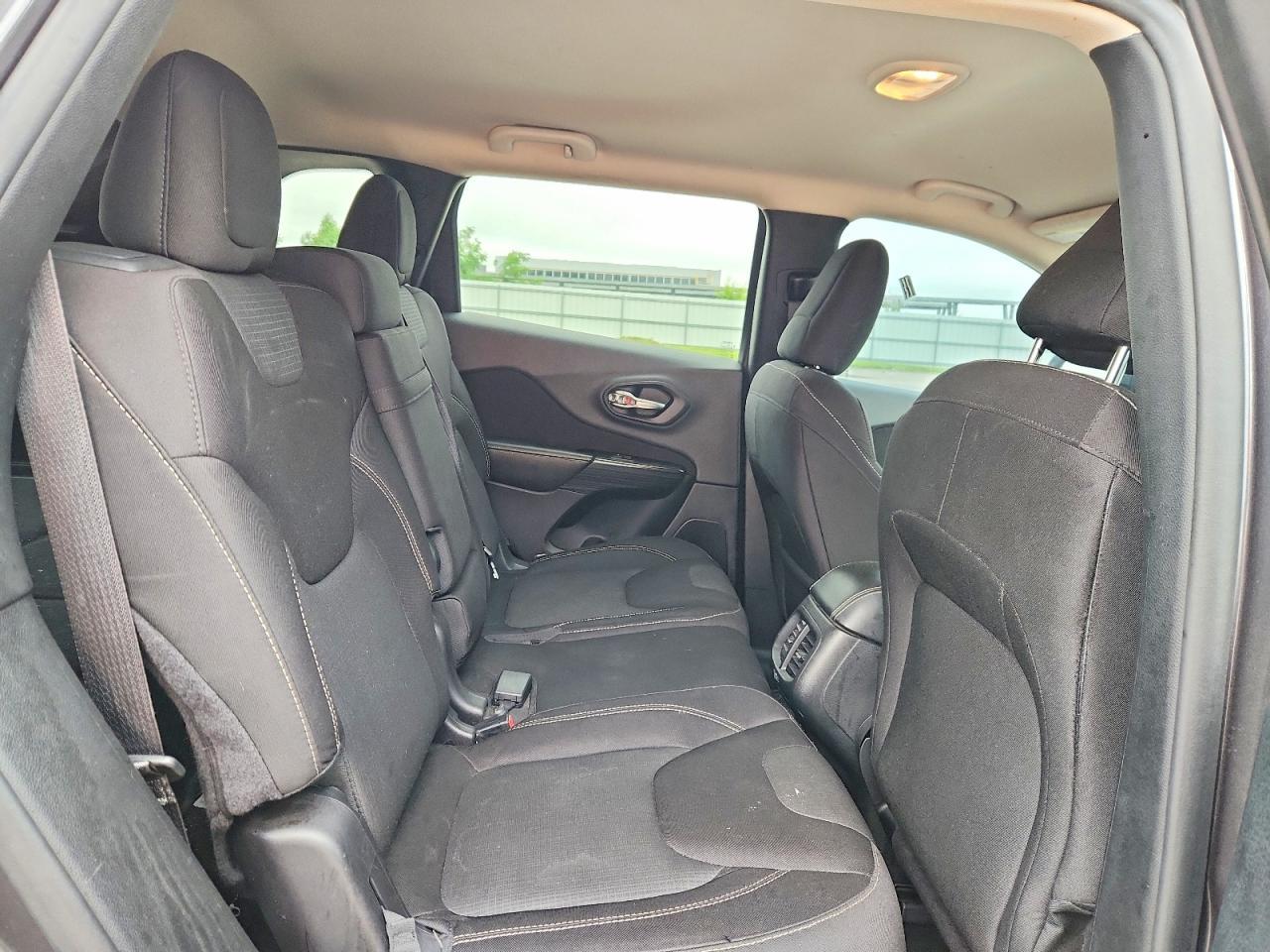 2015 JEEP CHEROKEE