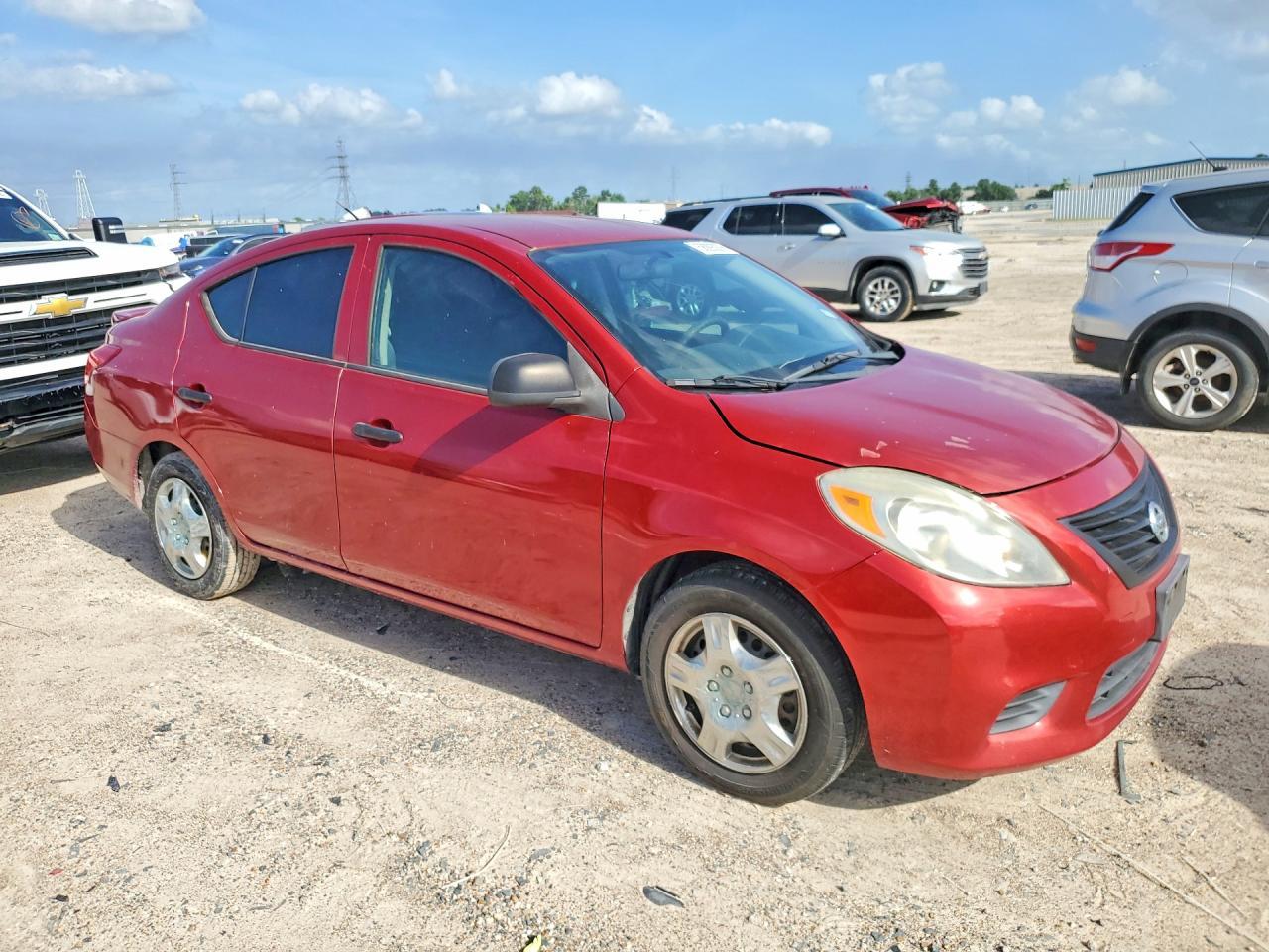 2014 NISSAN VERSA