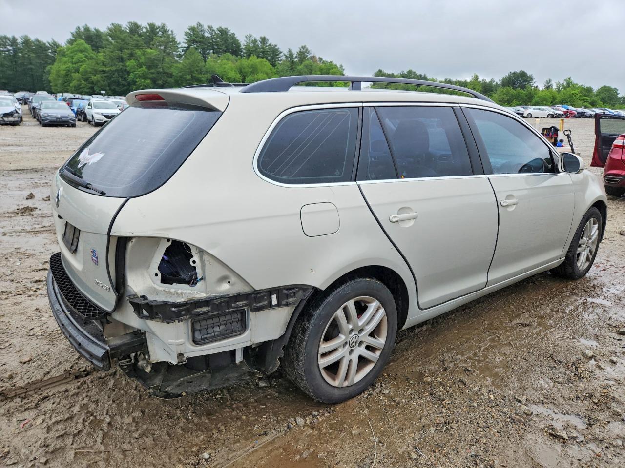 2011 VOLKSWAGEN JETTA
