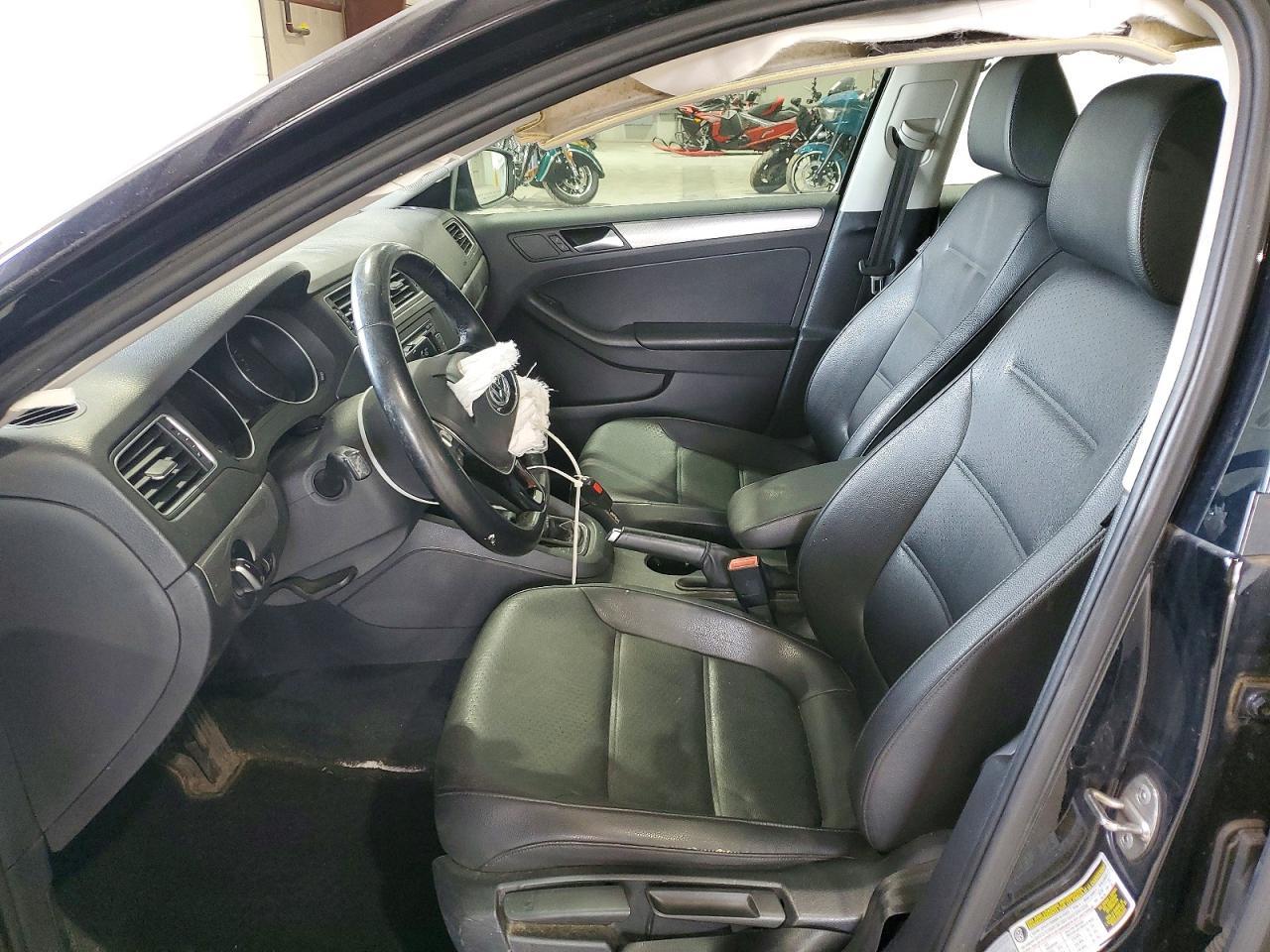 2015 VOLKSWAGEN JETTA