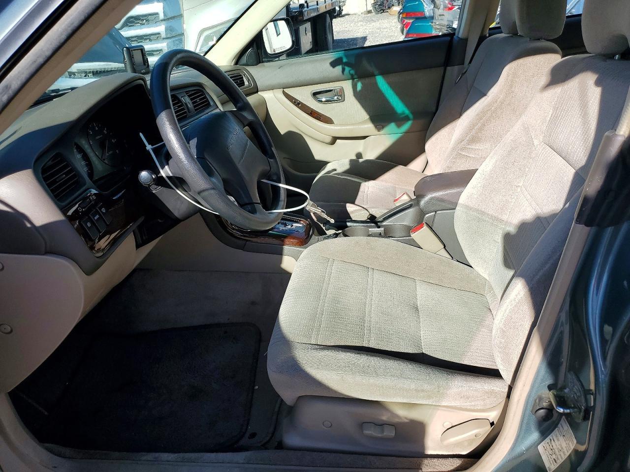 2002 SUBARU Legacy