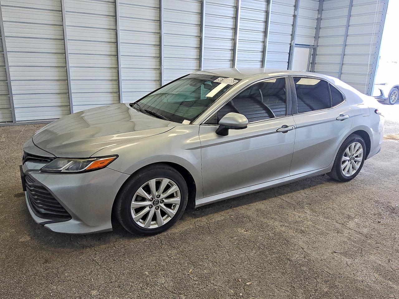 2019 TOYOTA CAMRY