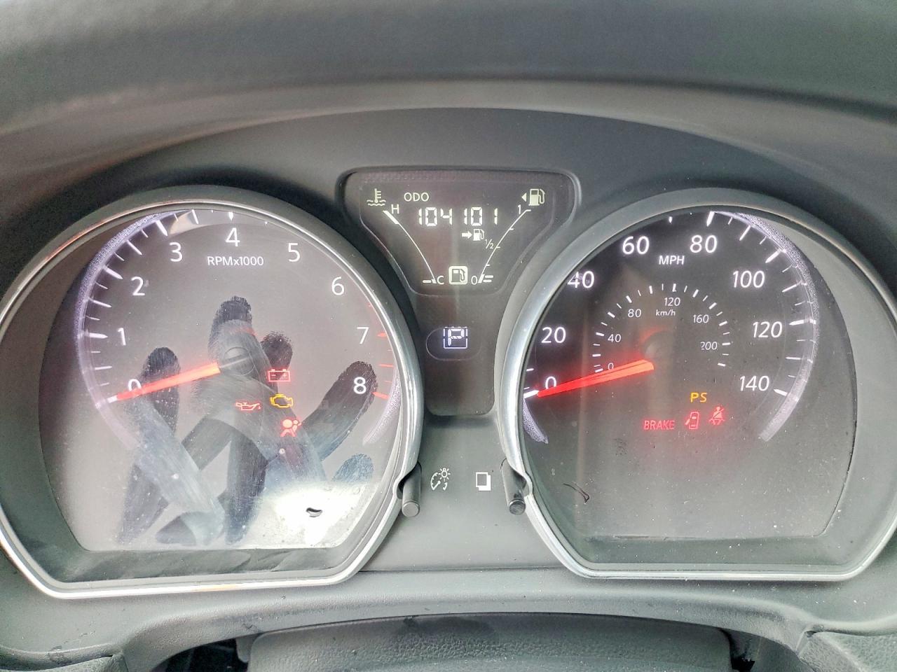 2015 NISSAN VERSA