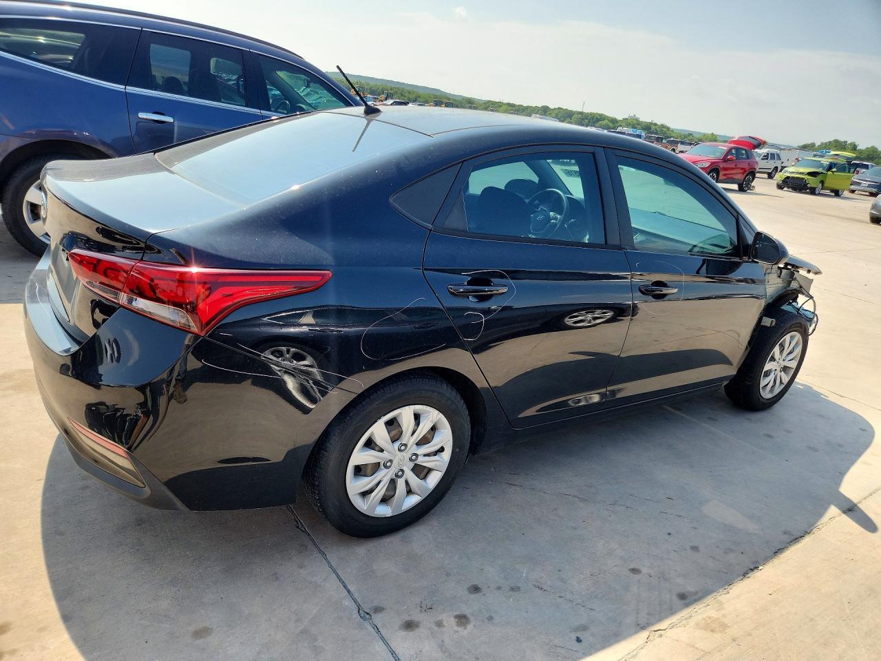 2021 HYUNDAI ACCENT