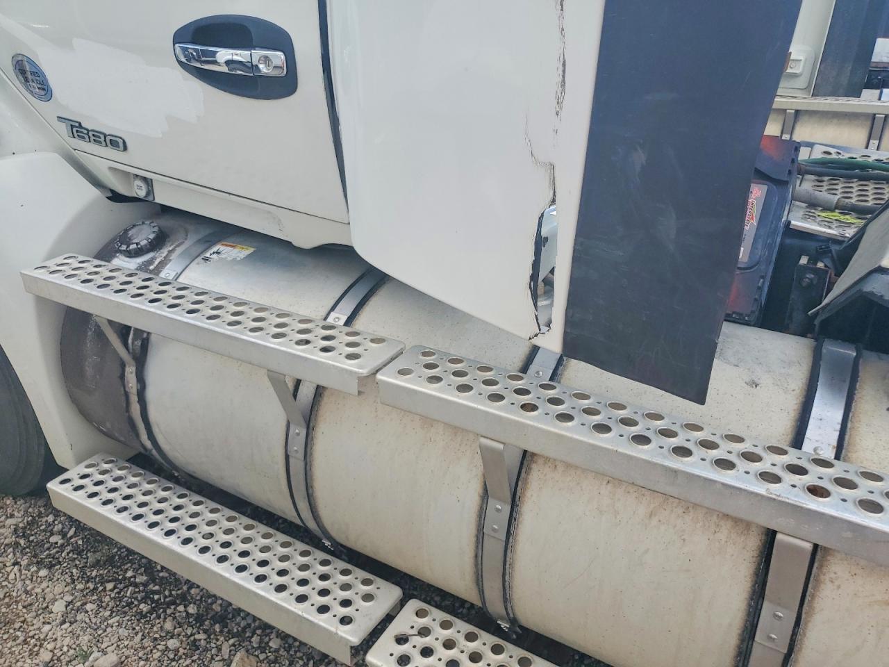 2017 KENWORTH T680