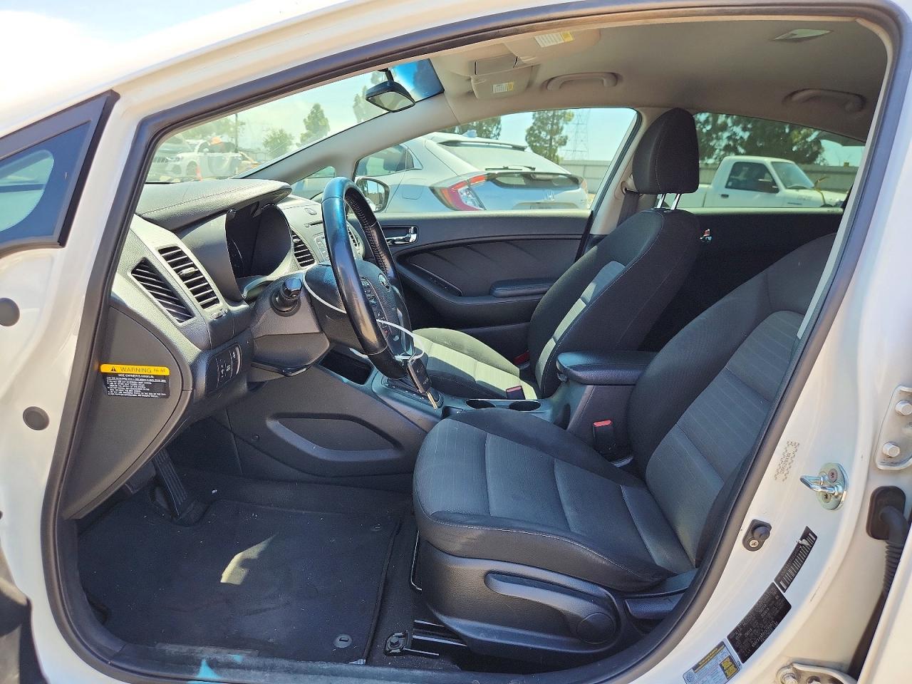 2016 KIA FORTE